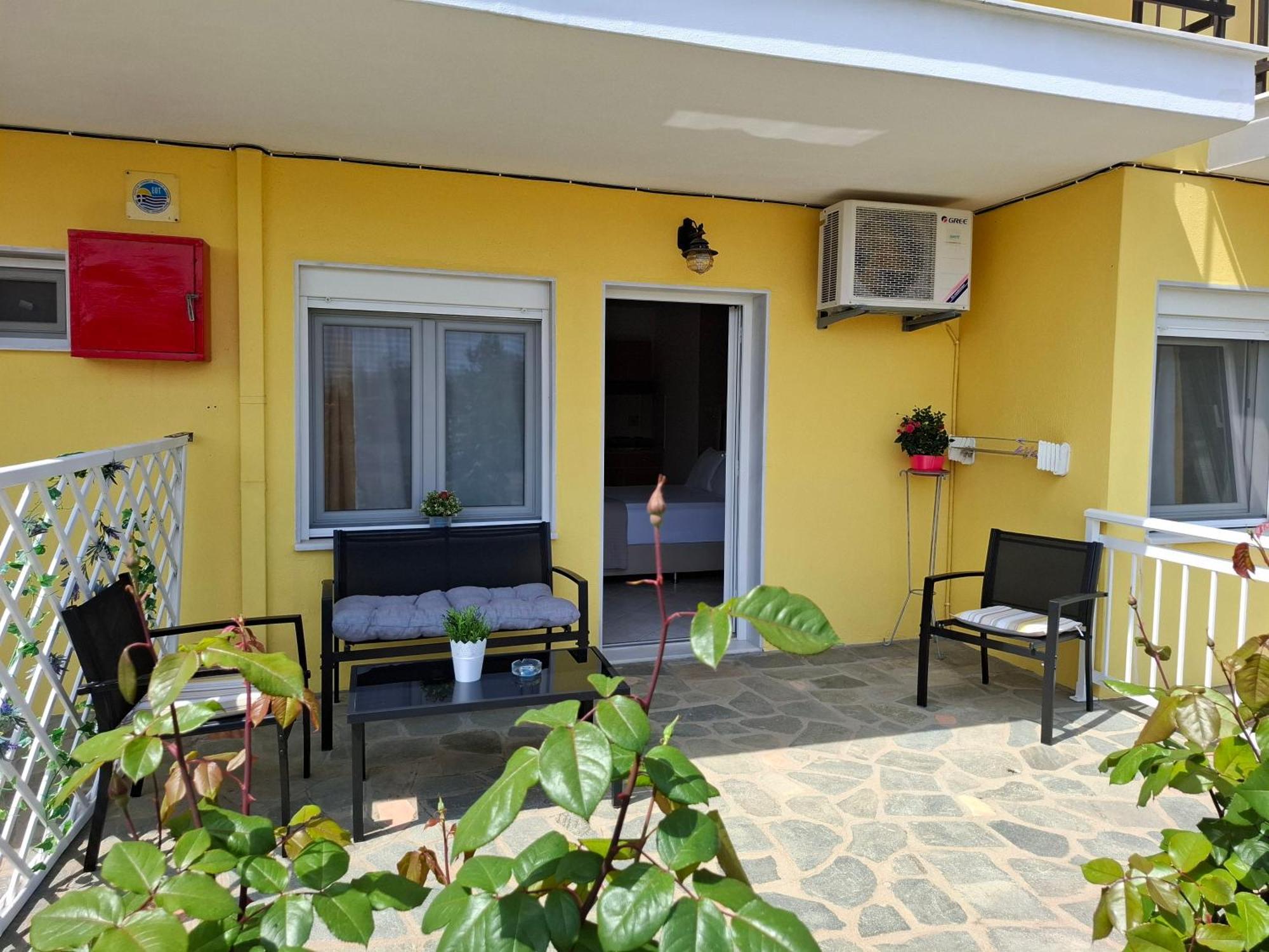 Appartamento House Elena Kinira Esterno foto